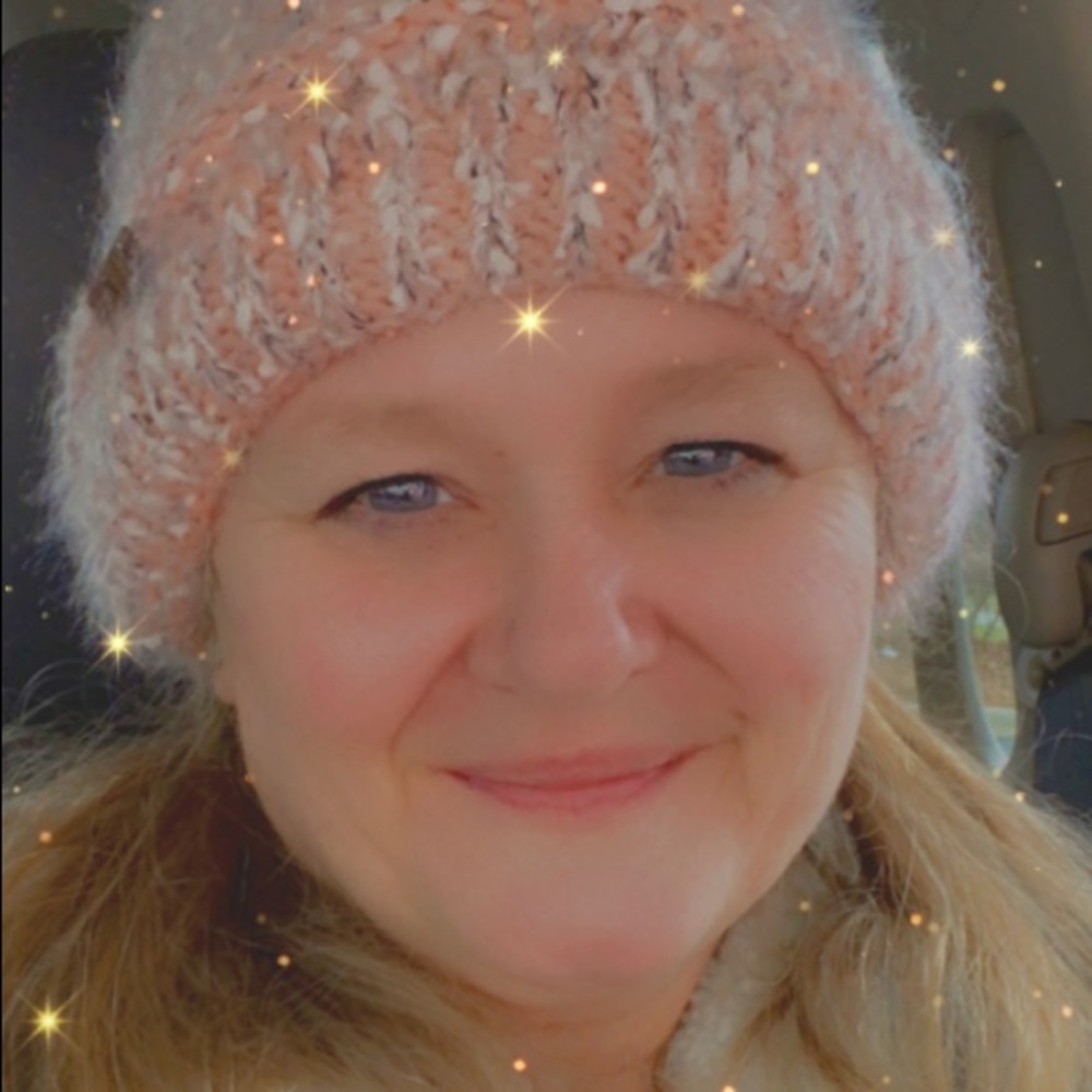 Meet your Posher, Crysta